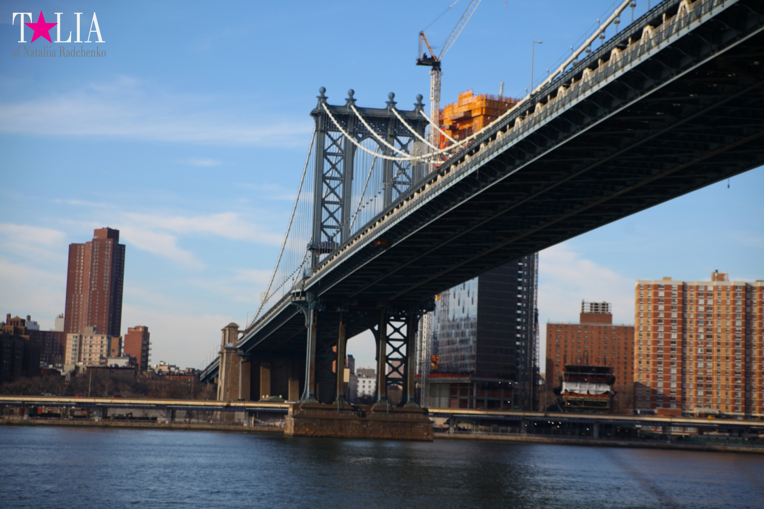 Manhattan Bridge in New York, USA